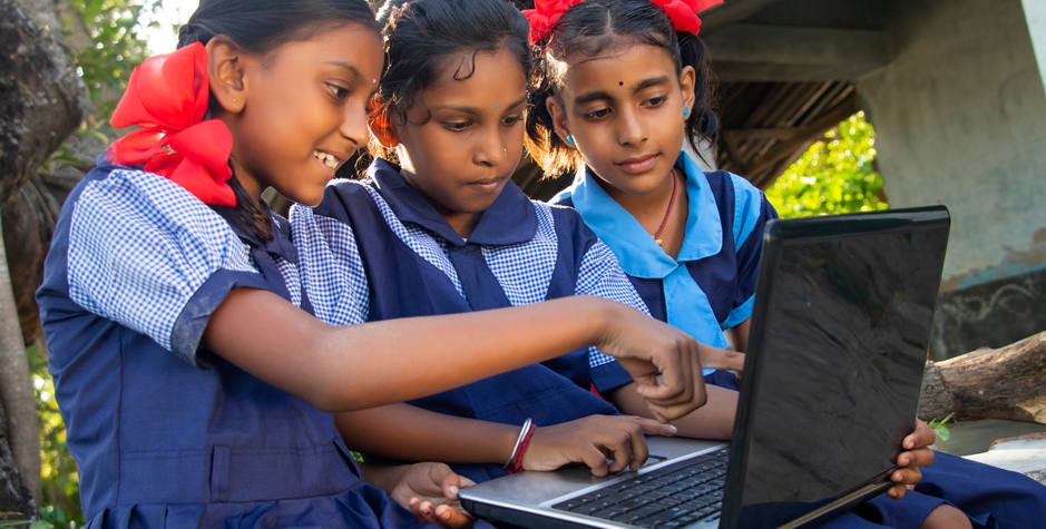 UNESCO King Hamad Bin Isa Al-Khalifa Prize for the Use of ICT in Education 2022 ($25,000 prize)